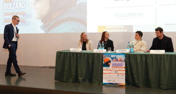 Dr. Pierpaolo Berti, Verena Stuffer, Johanna Schnarf, Matthias Rindone, Daniel Frank (Foto: Sabes/pas)