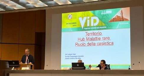 Primar Antonio Triani (am Rednerpult)