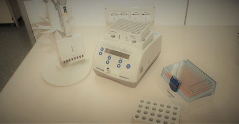 Das gespendete hochtechnologische Gerät 