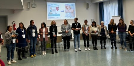 Die Teilnehmerinnen und Teilnehmer des Treffens