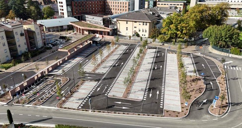 Der neue Besucherparkplatz am Krankenhaus Brixen (Foto: Sabes/Helmuth Pircher)