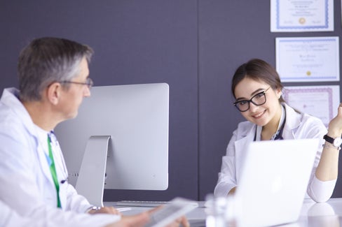Verwaltungsaufgaben im Gesundheitsbereich: ein spannendes Umfeld ist garantiert (Foto 123rf)