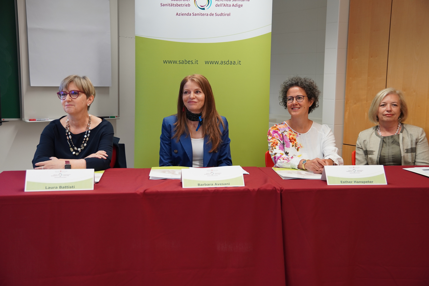 v.l.n.r.: Die Primarärztinnen Laura Battisti, Barbara Avesani, Esther Hanspeter und Nadia Oberhofer 