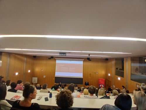 Beim 8. Südtiroler Symposium zur Gendermedizin in Bozen standen Andro- und Menopause sowie die Bedeutung geschlechtsspezifischer Unterschiede in der Medizin im Mittelpunkt. (Foto: LPA)