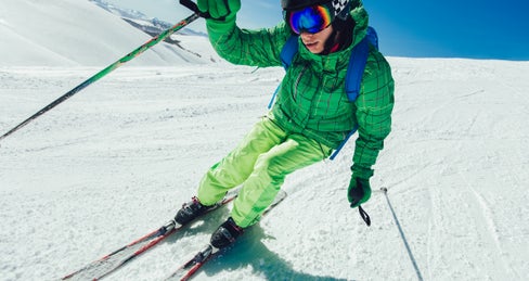 Neue Studie beleuchtet Risikofaktoren für Ski- und Snowboardverletzungen in Südtirol (Foto: 123rf)