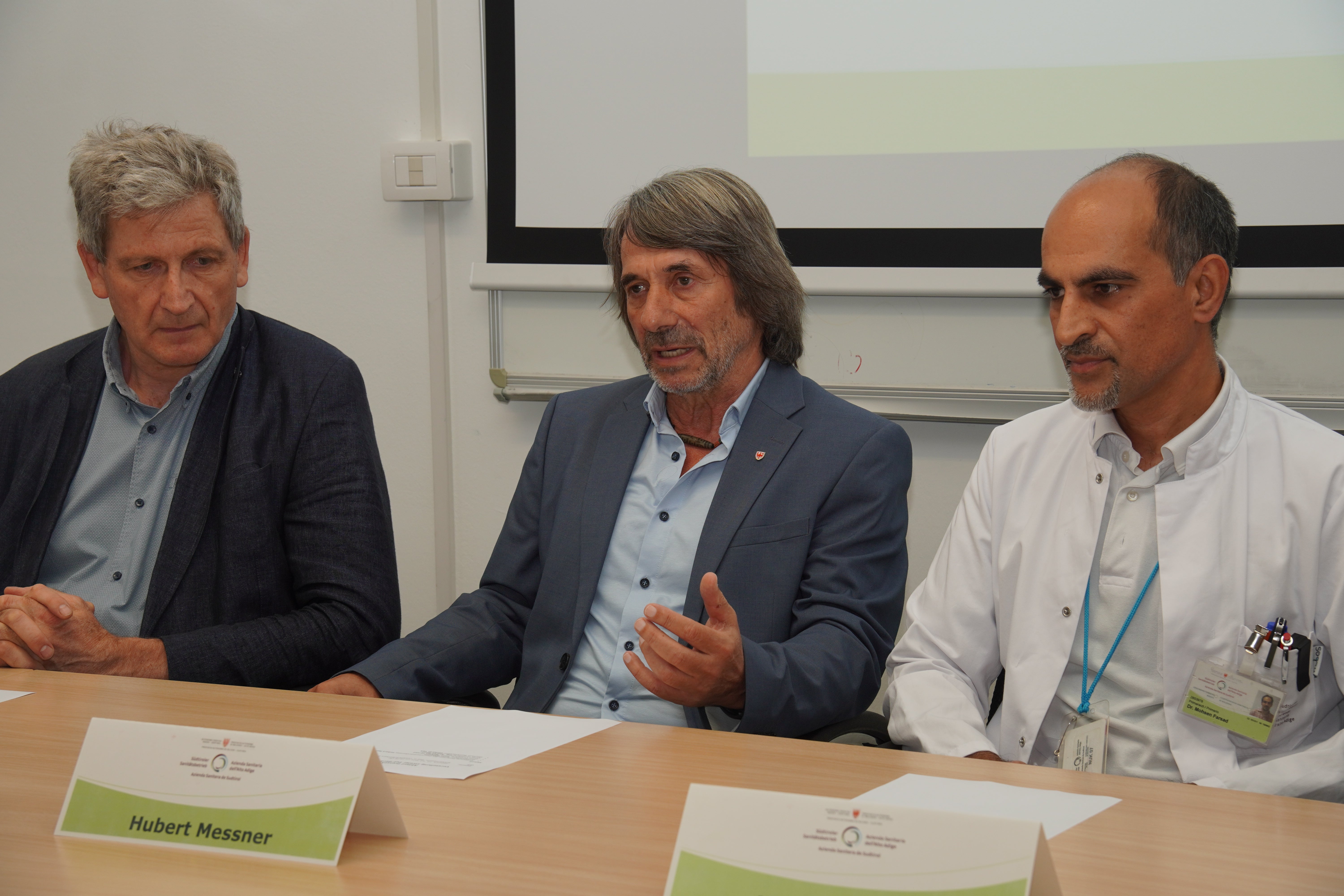 Sanitätsdirektor Josef Widmann, Landesrat Hubert Messner, Primar Mohsen Farsad