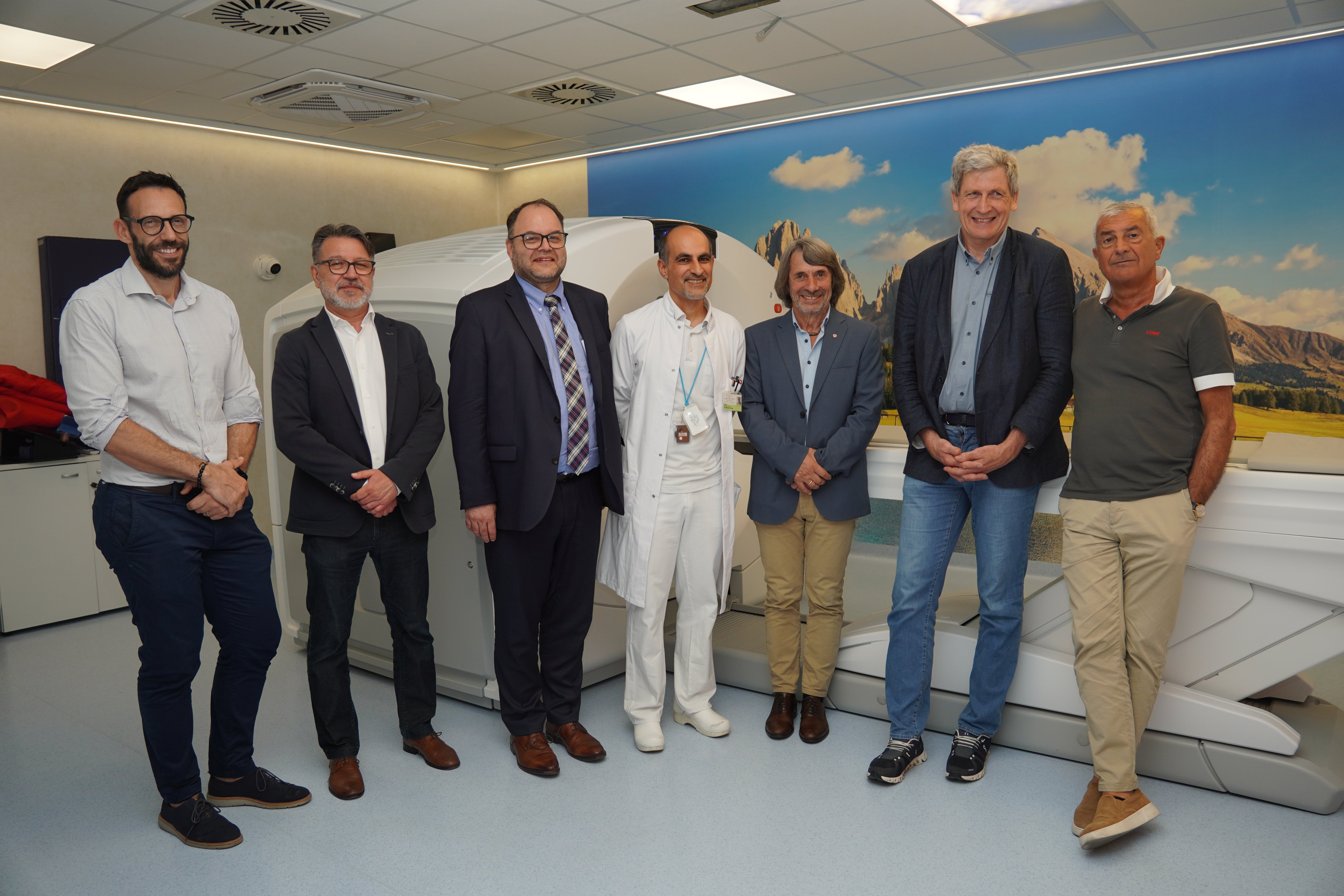 v.l.n.r. Luca Armanaschi, Andrea Marri, Christian Kofler, Mohsen Farsad, Hubert Messner, Josef Widmann, Umberto Tait