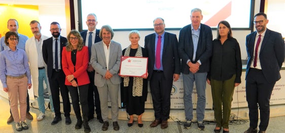 v.l.n.r.: Elisabeth Montel, Oliver Neeb, Pierpaolo Bertoli, Alessandro Buriani, Sandra Girardi, Michael Mayr, Hubert Messner, Marianne Siller, Christian Kofler, Josef Widmann, Irene Pechlaner und Luca Armanaschi