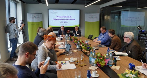 Großes Interesse - Pressefrühstück mit Generaldirektor Christian Kofler