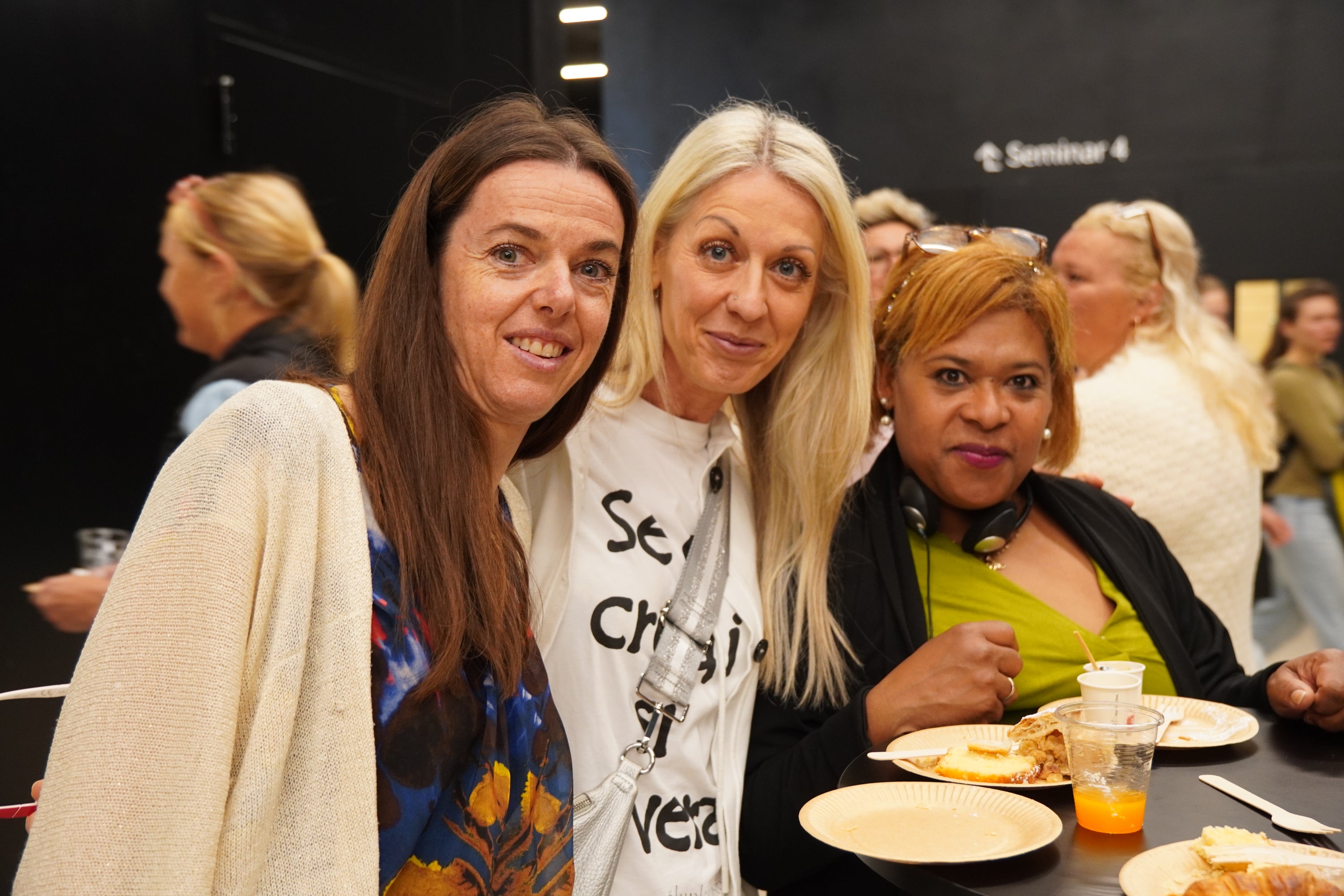 Astrid Hafner, Erica Salzburger, Leyda Vasquez