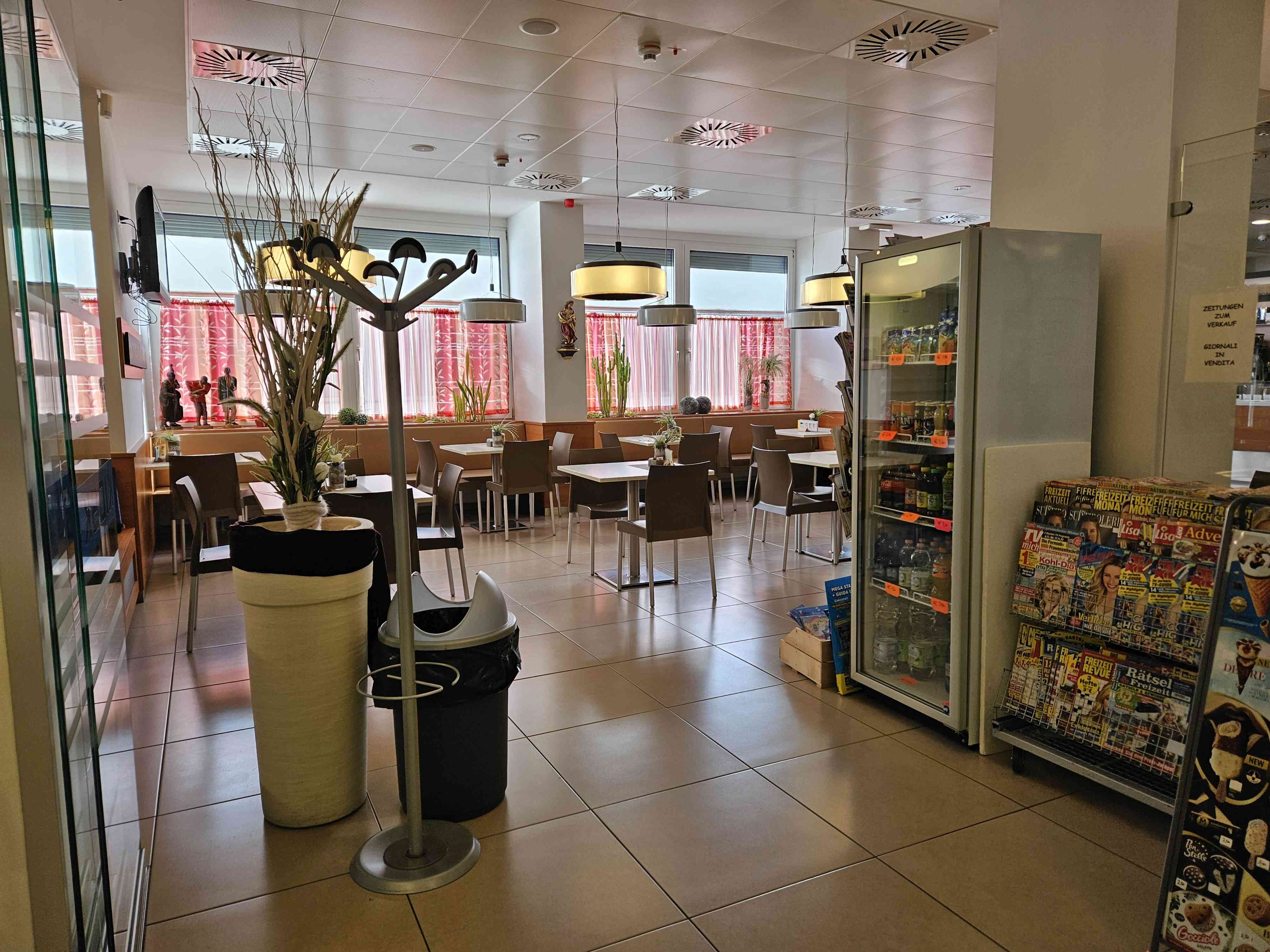 Bar im Krankenhaus Sterzing