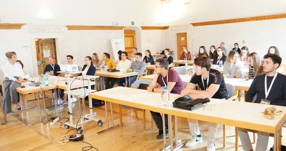 Das Programm kombinierte wissenschaftlichen Austausch mit praktischen Übungen und spannenden Einblicken in den Alltag von Ärztinnen und Ärzten