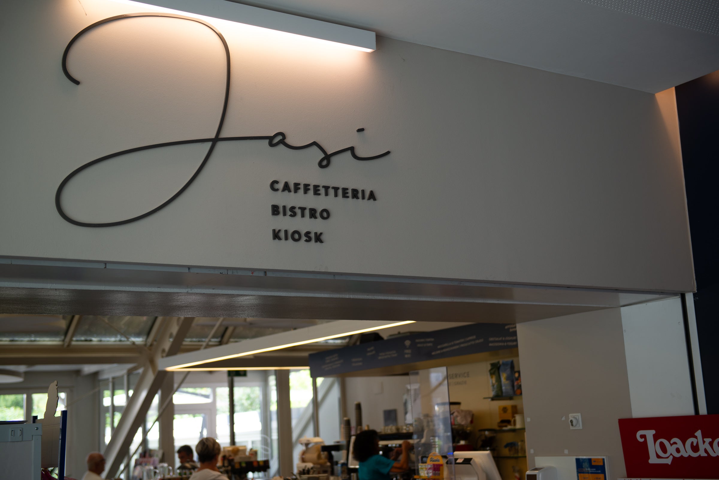 Bar im Krankenhaus Brixen