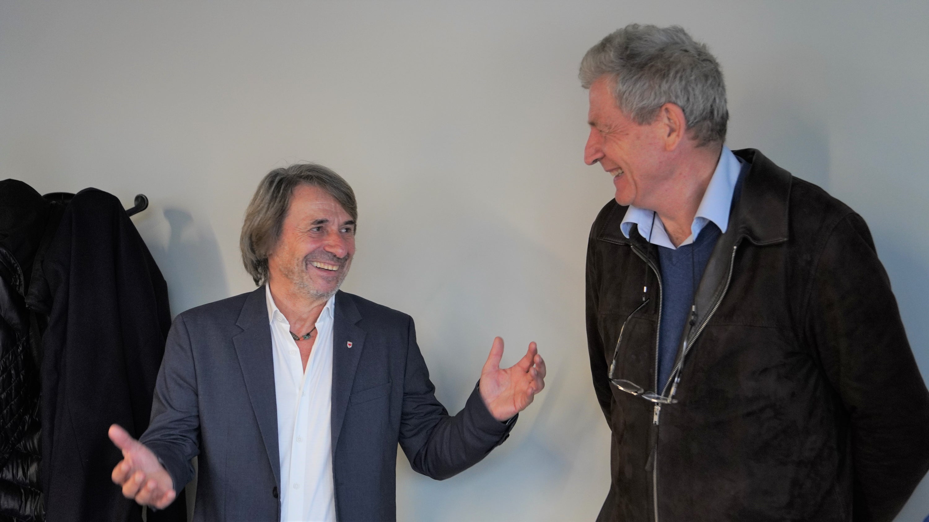 Landesrat Messner mit Sanitätsdirektor Josef Widmann. (Foto: Peter A. Seebacher)
