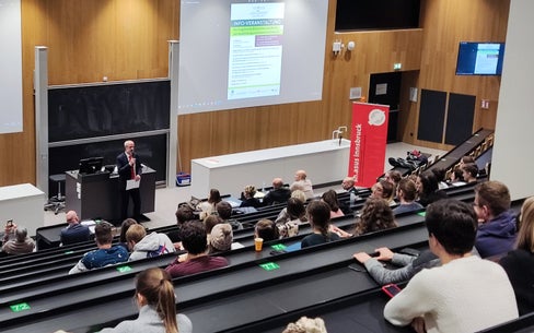 Südtiroler Sanitätsbetrieb trifft auf Medizin-Studierende. Foto Südtiroler Sanitätsbetrieb