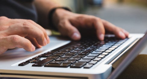 Die Elektronische Gesundheitsakte (EGA) bietet sicheren Online-Zugriff auf persönliche Gesundheitsdaten und medizinische Dokumente. Am 5. September ist sie wegen Wartungsarbeiten von 20 bis etwa 24 Uhr nicht verfügbar. (Foto: 123rf)