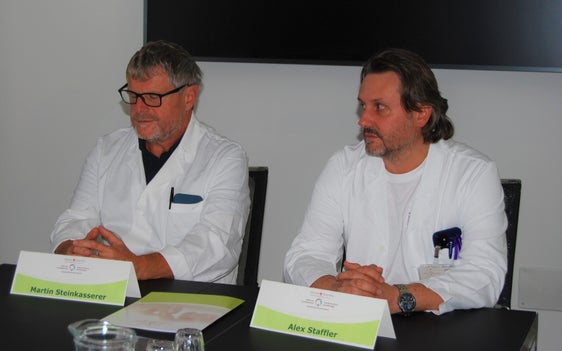Primar Martin Steinkasserer (li.) und Primar Alex Staffler