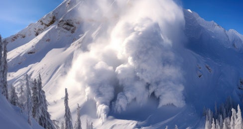 Schneelawine (Symbolbild; Foto: 123rf)