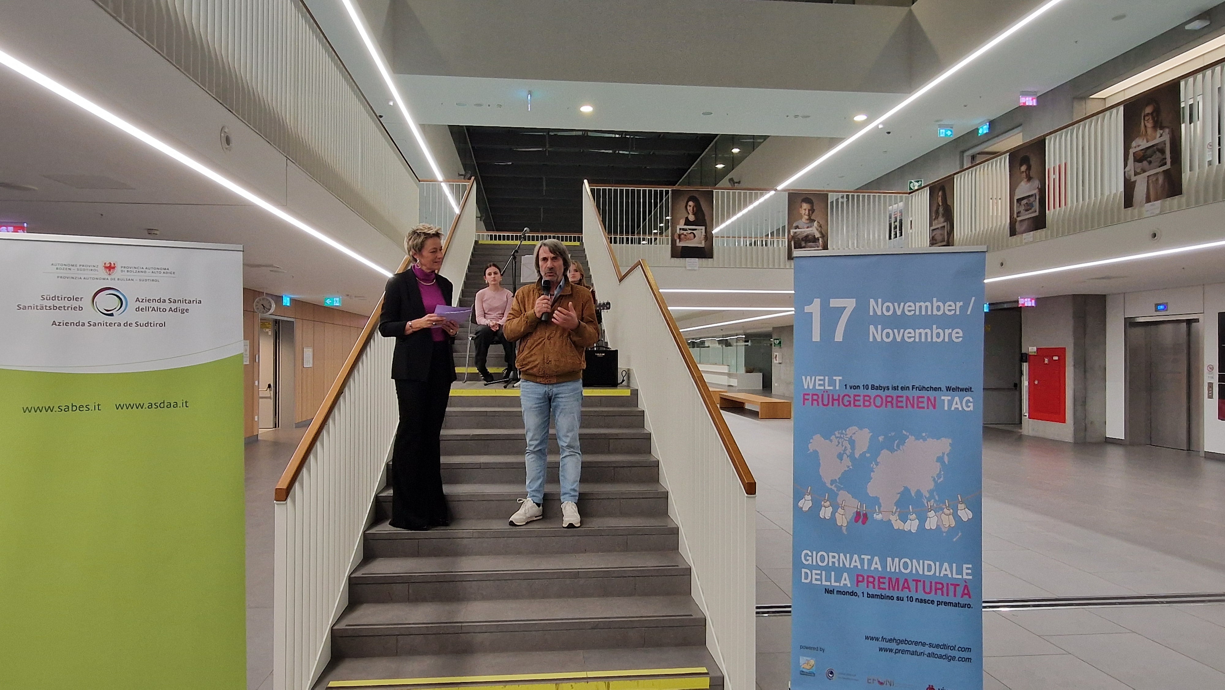 Landesrat Dr. Hubert Messner und Moderatorin Ilke Senoner