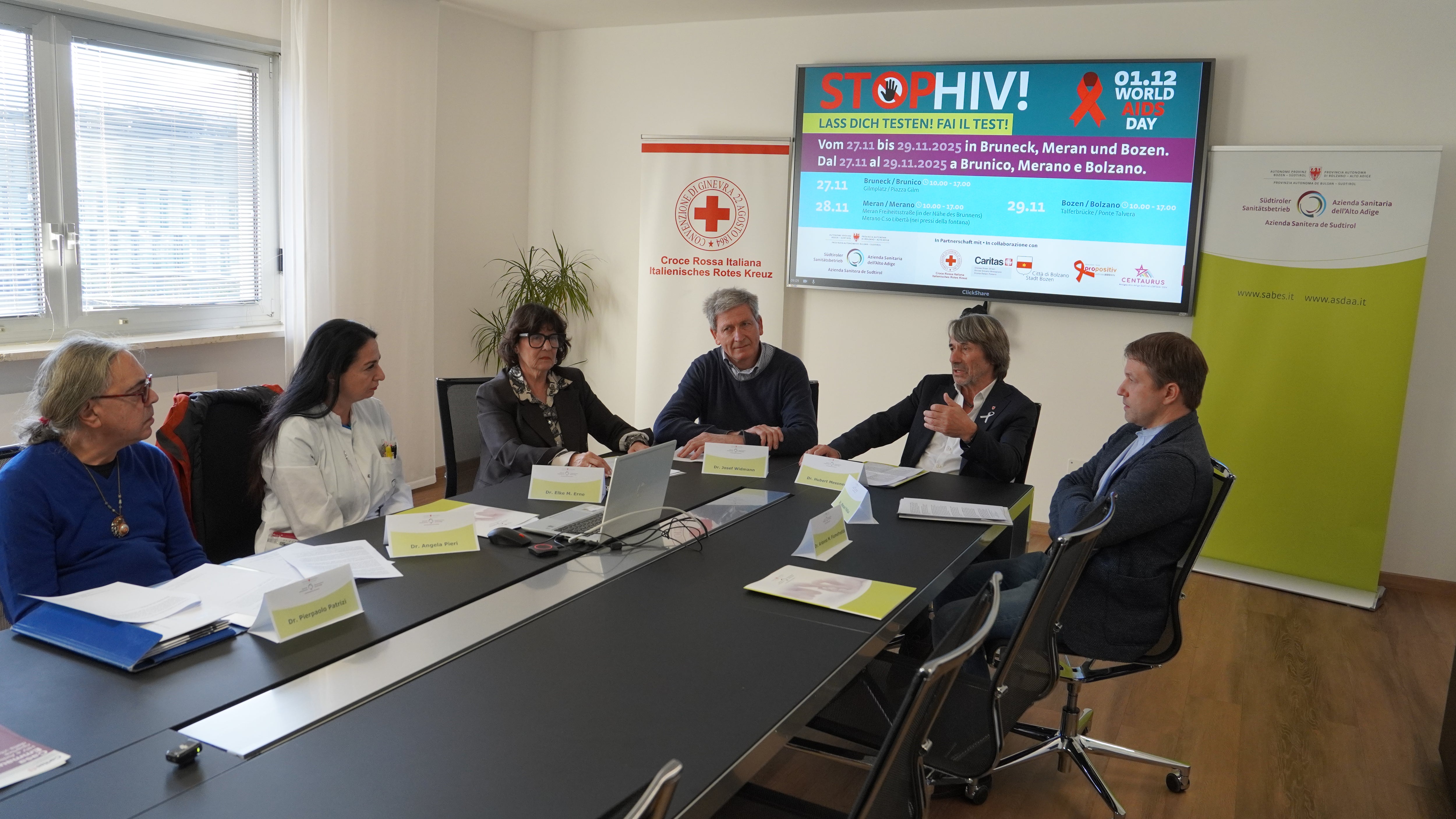 STOP HIV! - Die Pressekonferenz (Foto Sabes/Rocco Leo)