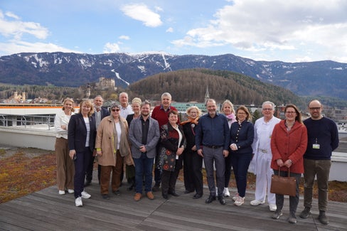 Die Direktion des Gesundheitsbezirks Bruneck zusammen mit dem Ausschuss.