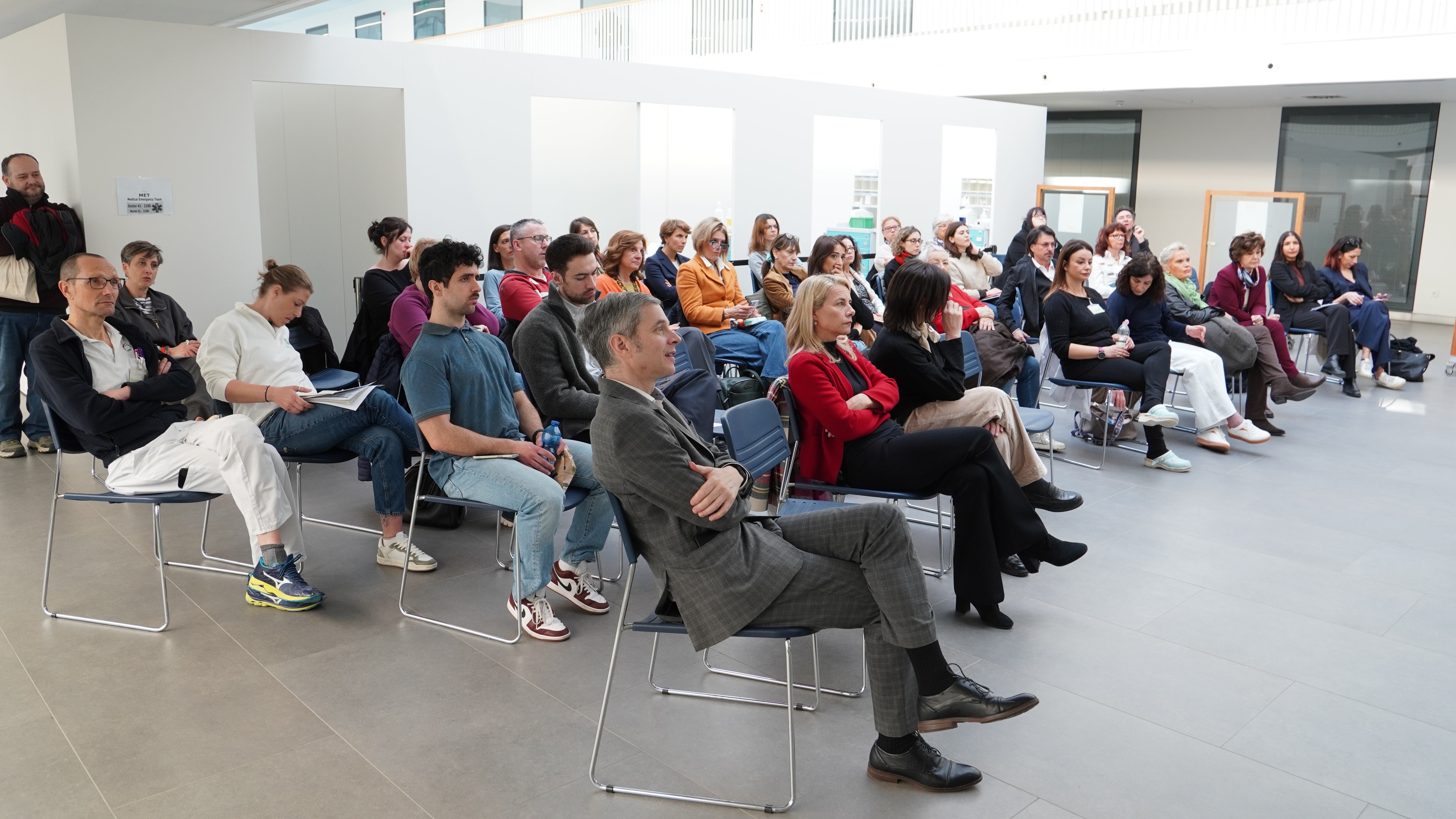 Tagung „Adipositas ohne Vorurteile: zuhören, verstehen, behandeln“ (Foto Sabes/RL)