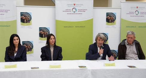 (da sin.) Dott.ssa Rossella Vaccaro, Dott.ssa Silvia Spertini, Dott. Hubert Messner, Dott. Josef Widmann