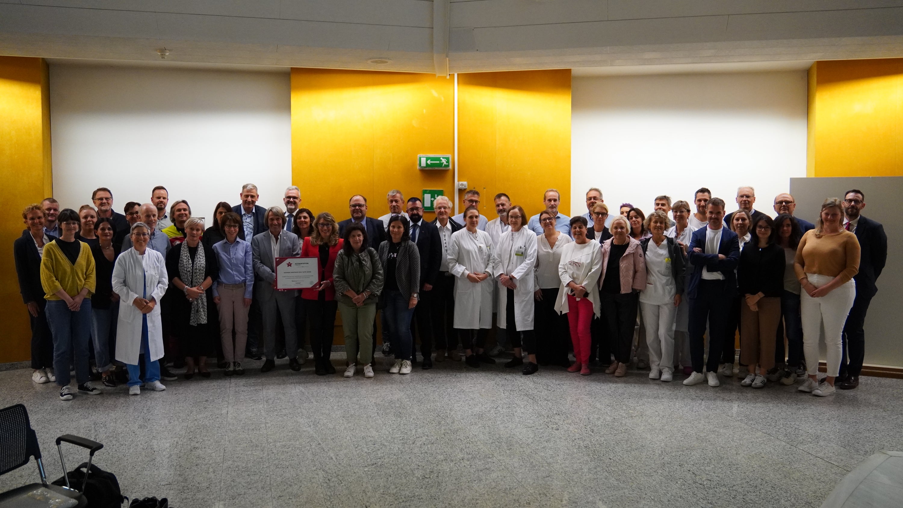 Die Zertifizierung ist ein Meilenstein für den Betrieb: Freude und Zufriedenheit bei allen Beteiligten (Foto: Ingeburg Gurndin)