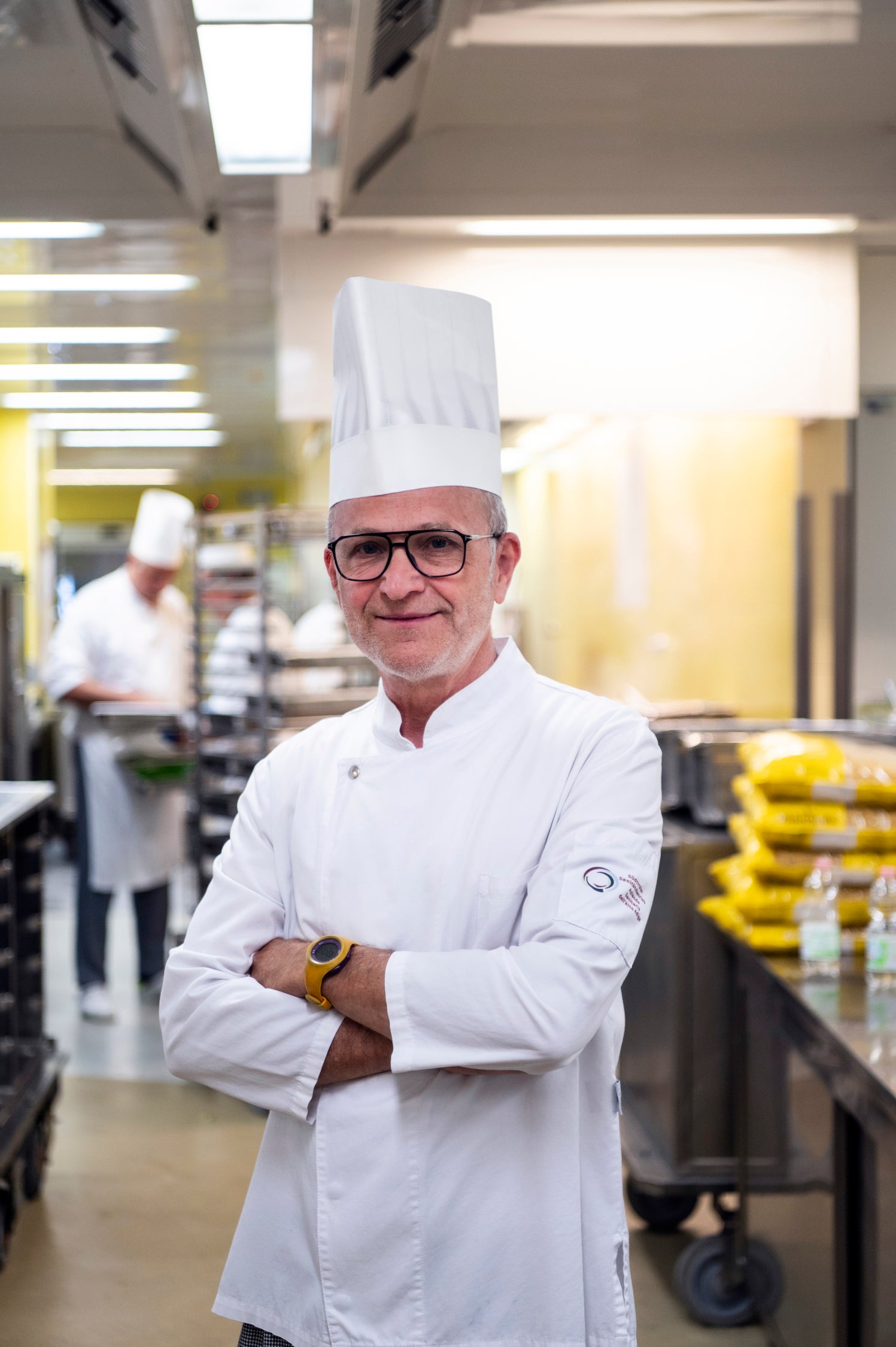 Hermann Hofer, chef in cucina dell’Ospedale di Bolzano (Foto: Ivo Corrà)