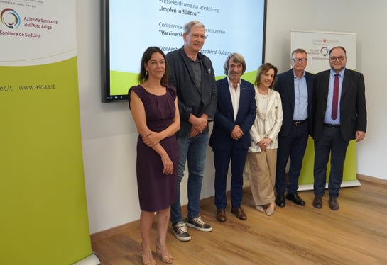 V.l. Dr.in Silvia Spertini, Dr. Josef Widmann, Dr. Hubert Messner, Dr.in Maria Grazia Zuccali, Dr. Antonio Ferro, Dr. Christian Kofler