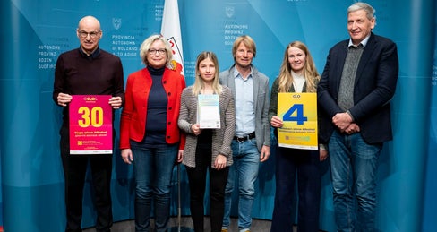 Rufen zum einmonatigen Alkoholverzicht auf: Günther Burger, Bettina Meraner, Stephanie Dissertorri, Peter Kohler, Magdalena Platzer, Josef Widmann (v.l.)