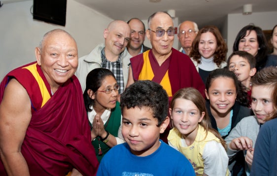 Fanni Canelles mit dem Dalai Lama