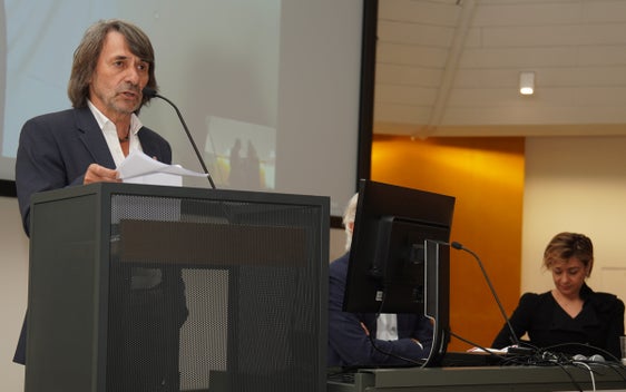 Landesrat Hubert Messner eröffnet die Tagung