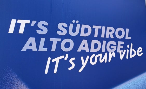 Während der Olympischen Winterspiele war die Südtirol Arena in Antholz an zehn Wettkampftagen Austragungsort der Biathlonbewerbe. Insgesamt verfolgten 172.300 Fans die elf Rennen direkt im Stadion. Gemessen an den Ticketverkäufen war Antholz damit der Veranstaltungsort der Olympischen Winterspiele 2026 mit den meisten Zuschauerinnen und Zuschauern.