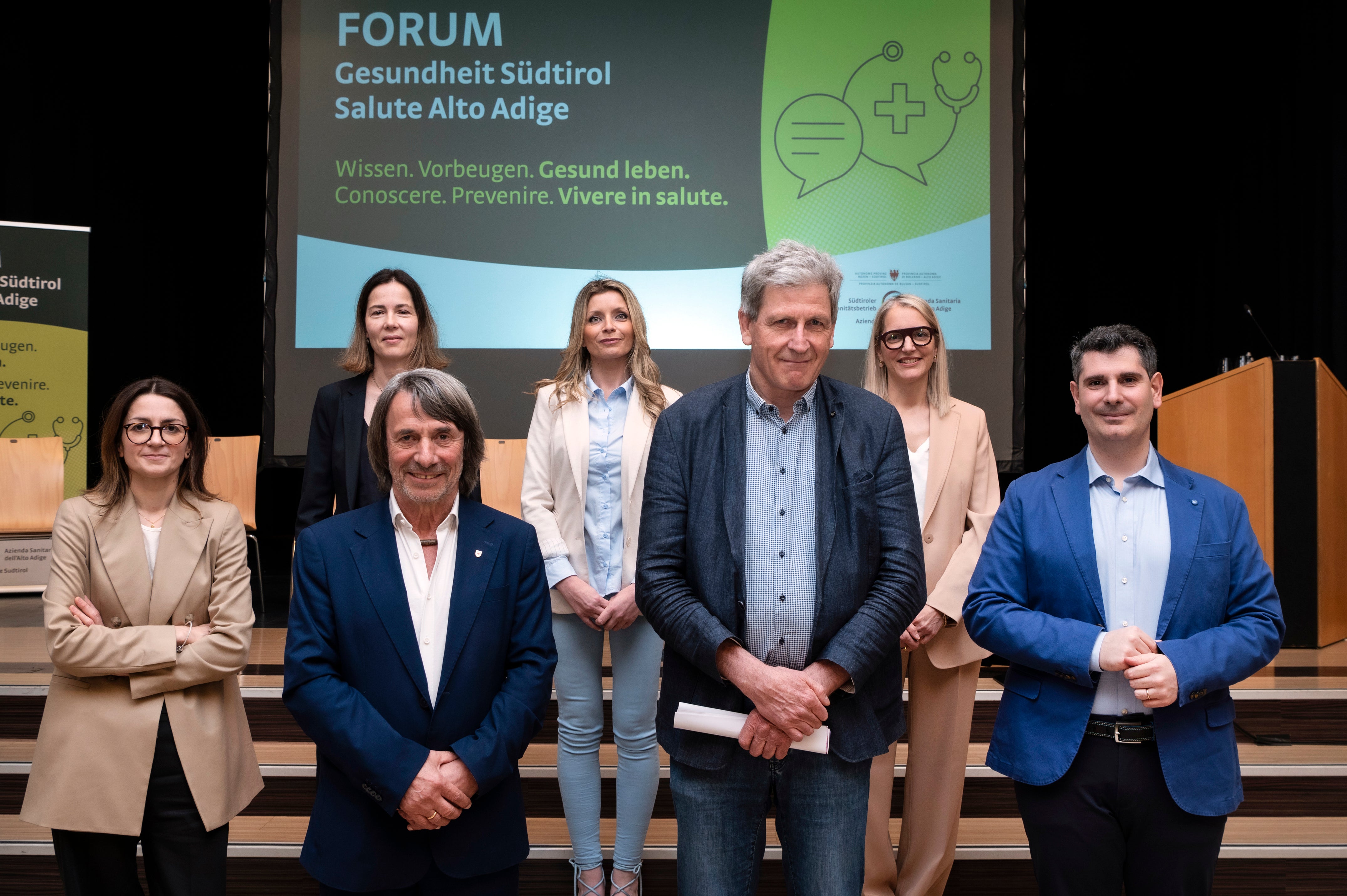 Da sin. Miriam Insam, Ingrid Ruffini, Hubert Messner, Maria Improta, Josef Widmann, Francesca Lubian, Alessandro Spimpolo (foto: Ivo Corrà)