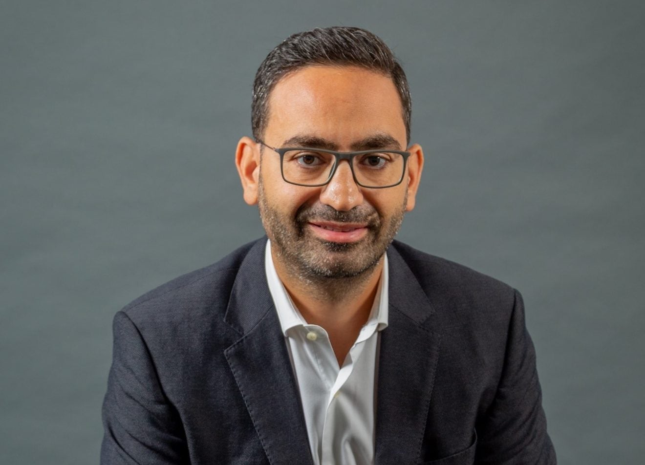 Article card header image