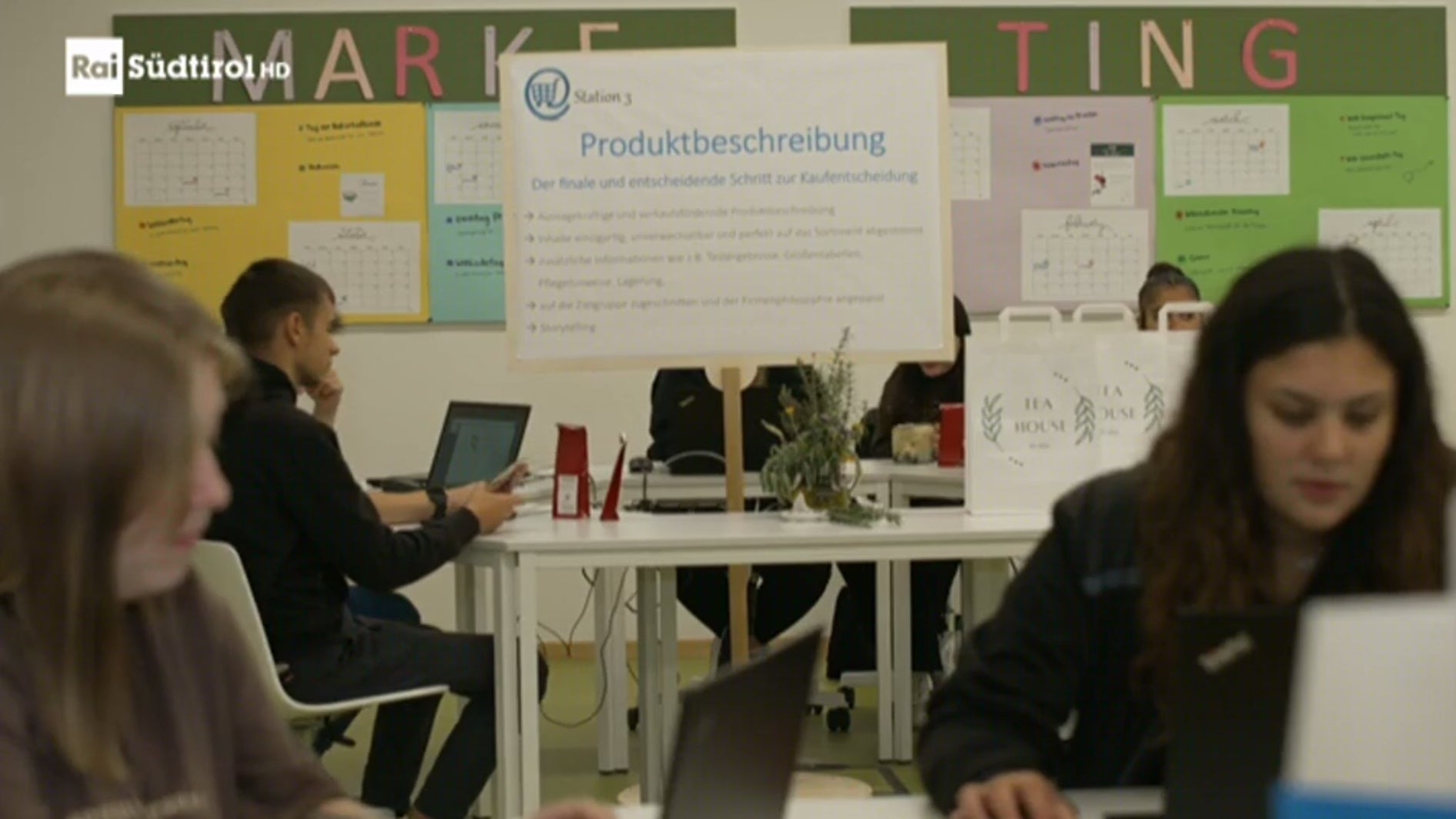 Berufsfachschule Verwaltung und Handel im Jugendmagazin Klick 