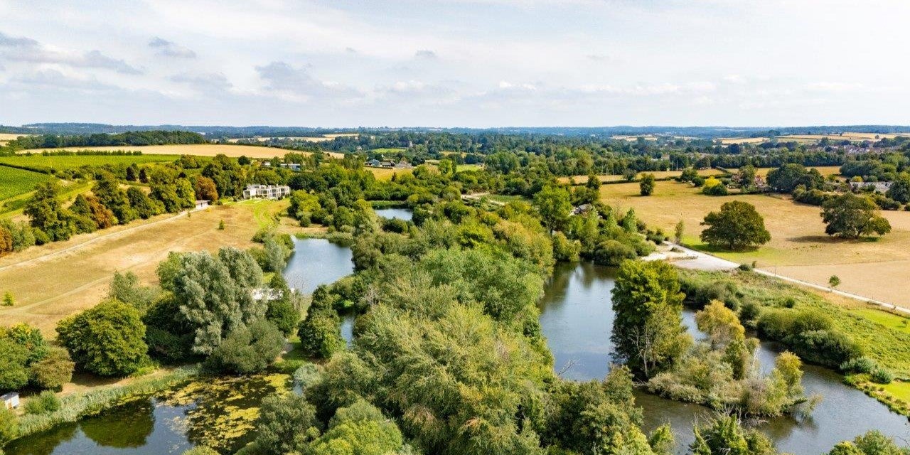 SNG at Alresford Meadows - local area - river drone