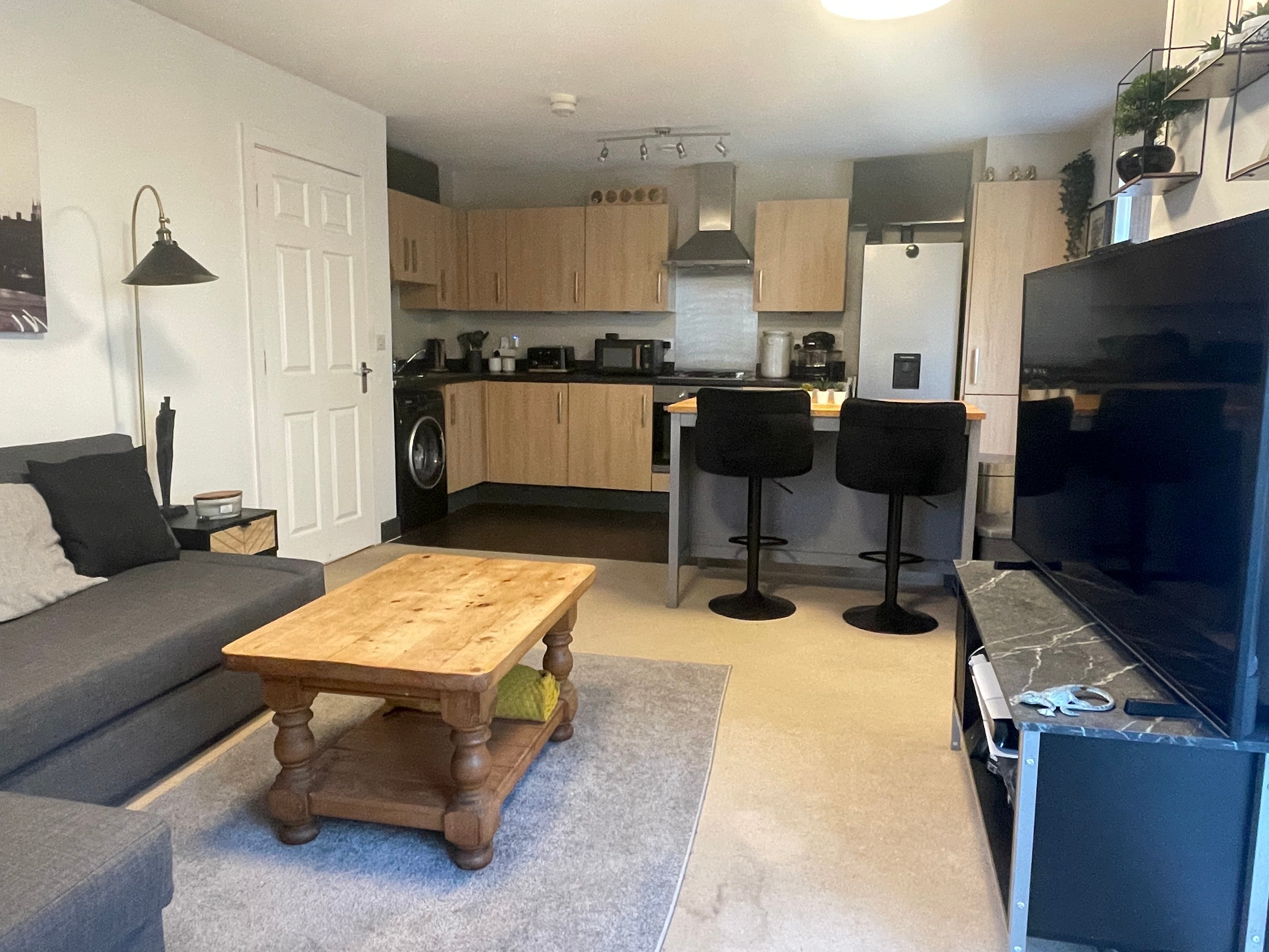 Living room/kitchen