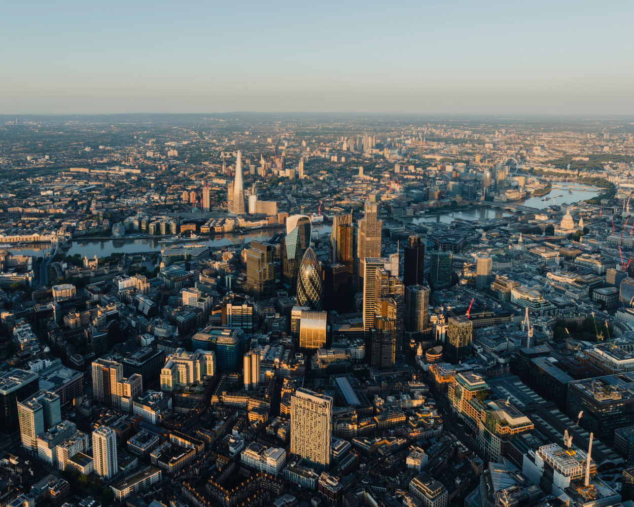 Aerial photo of London's financial district and the River Thames