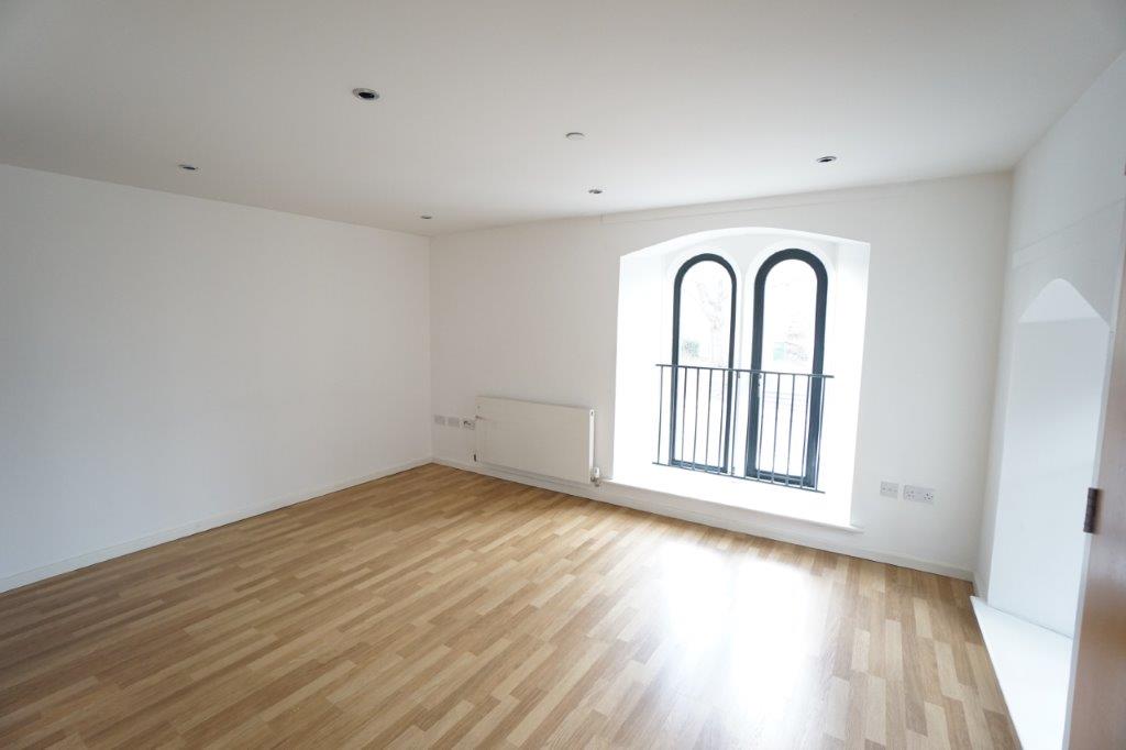  Flat 4, 177 East Street - Living room 2