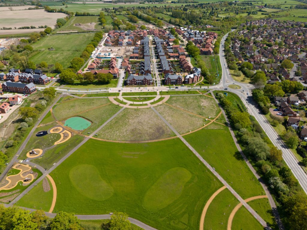 Aerial photo of Willowbrook Park.