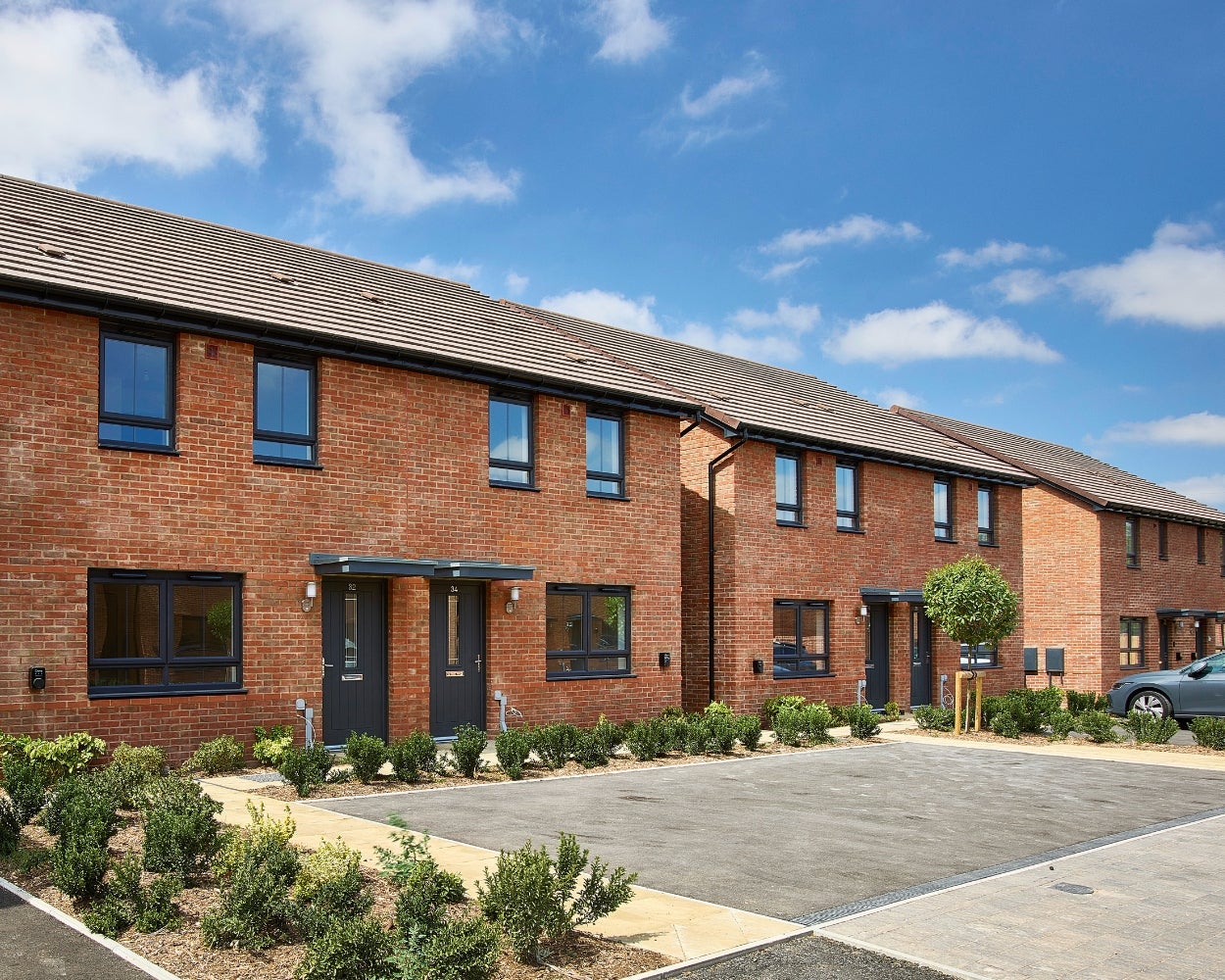 SNG at Wichelstowe - 3BH exterior #2