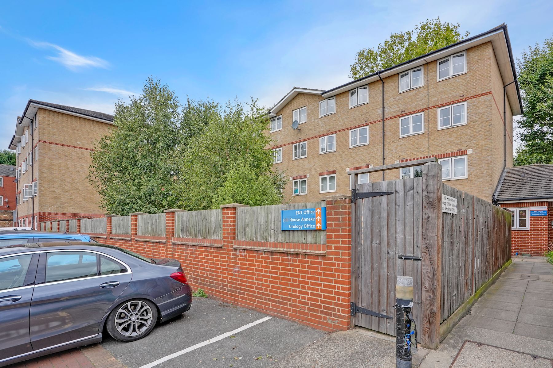 External shot of Hill House