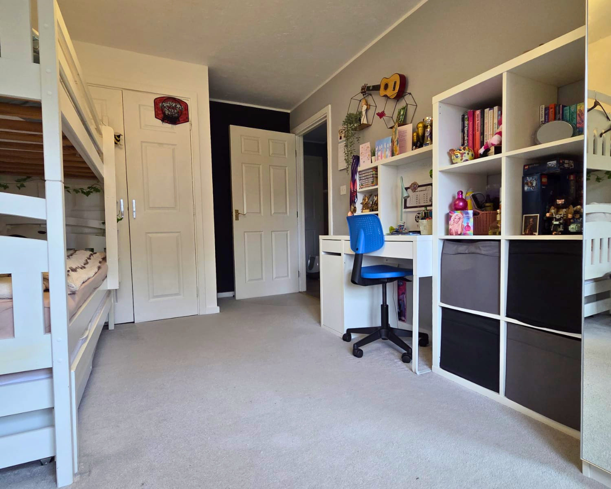 Bedroom 2.2