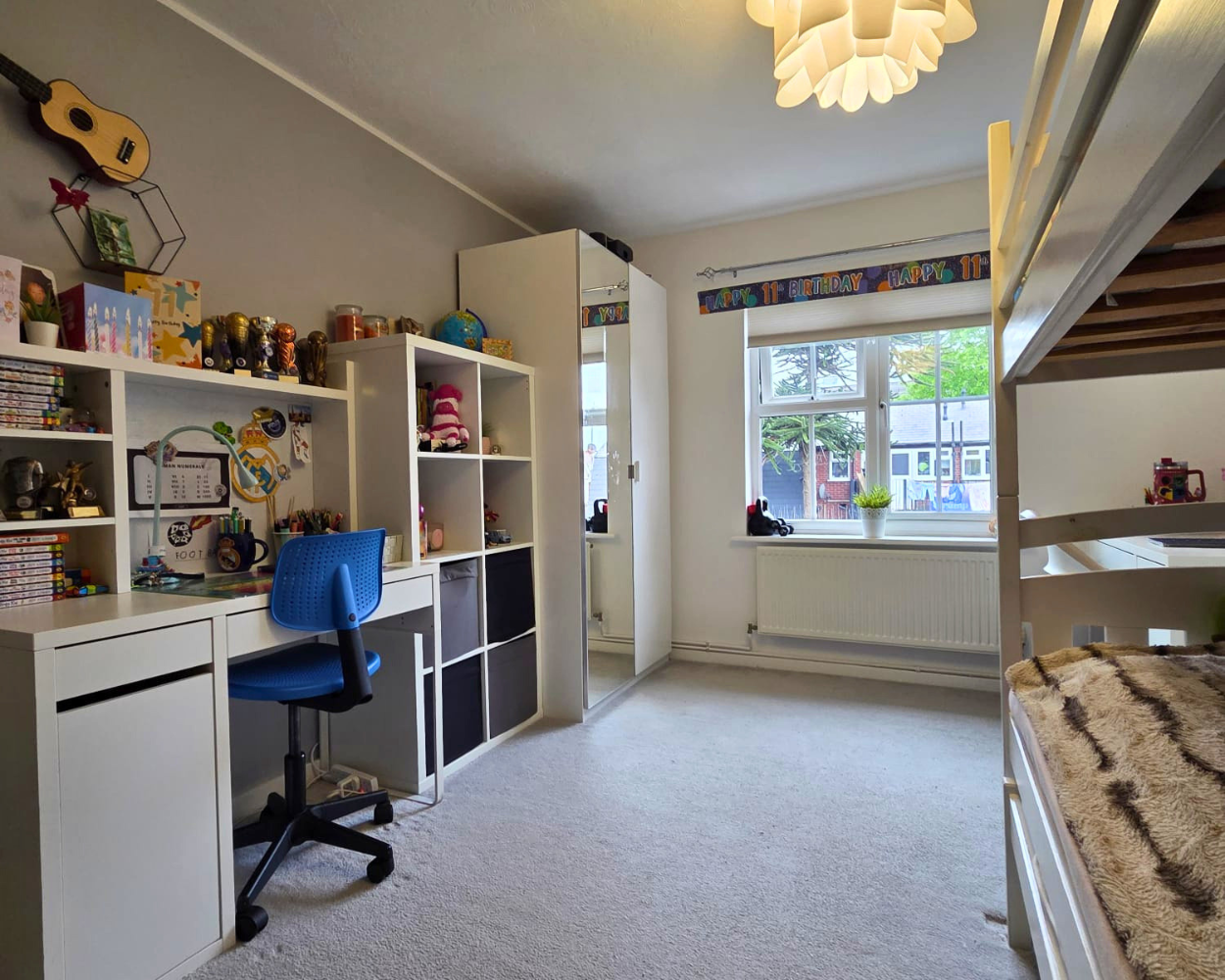 Bedroom 2.3