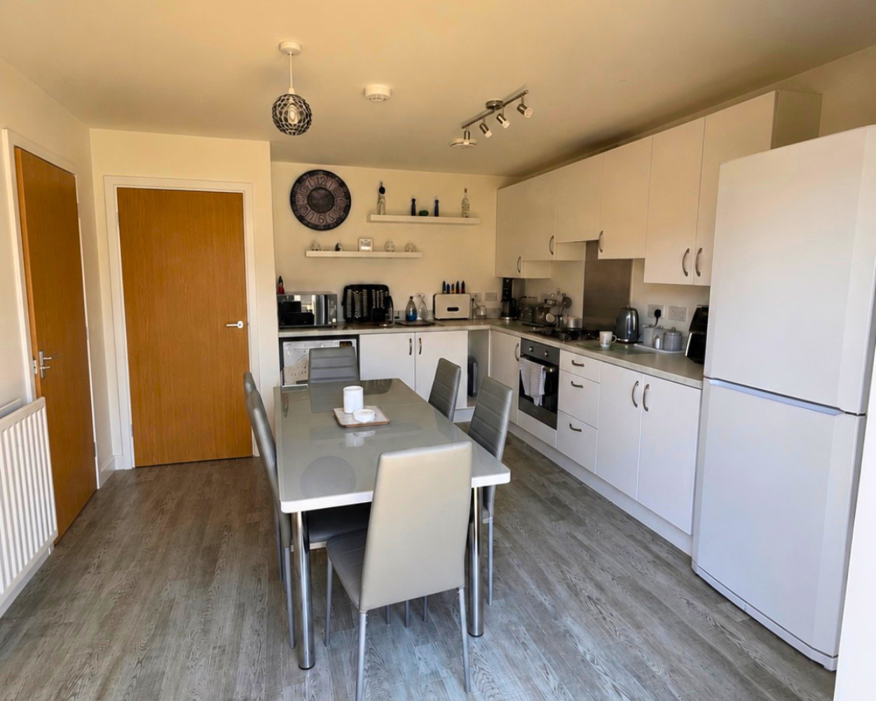 Kitchen 2