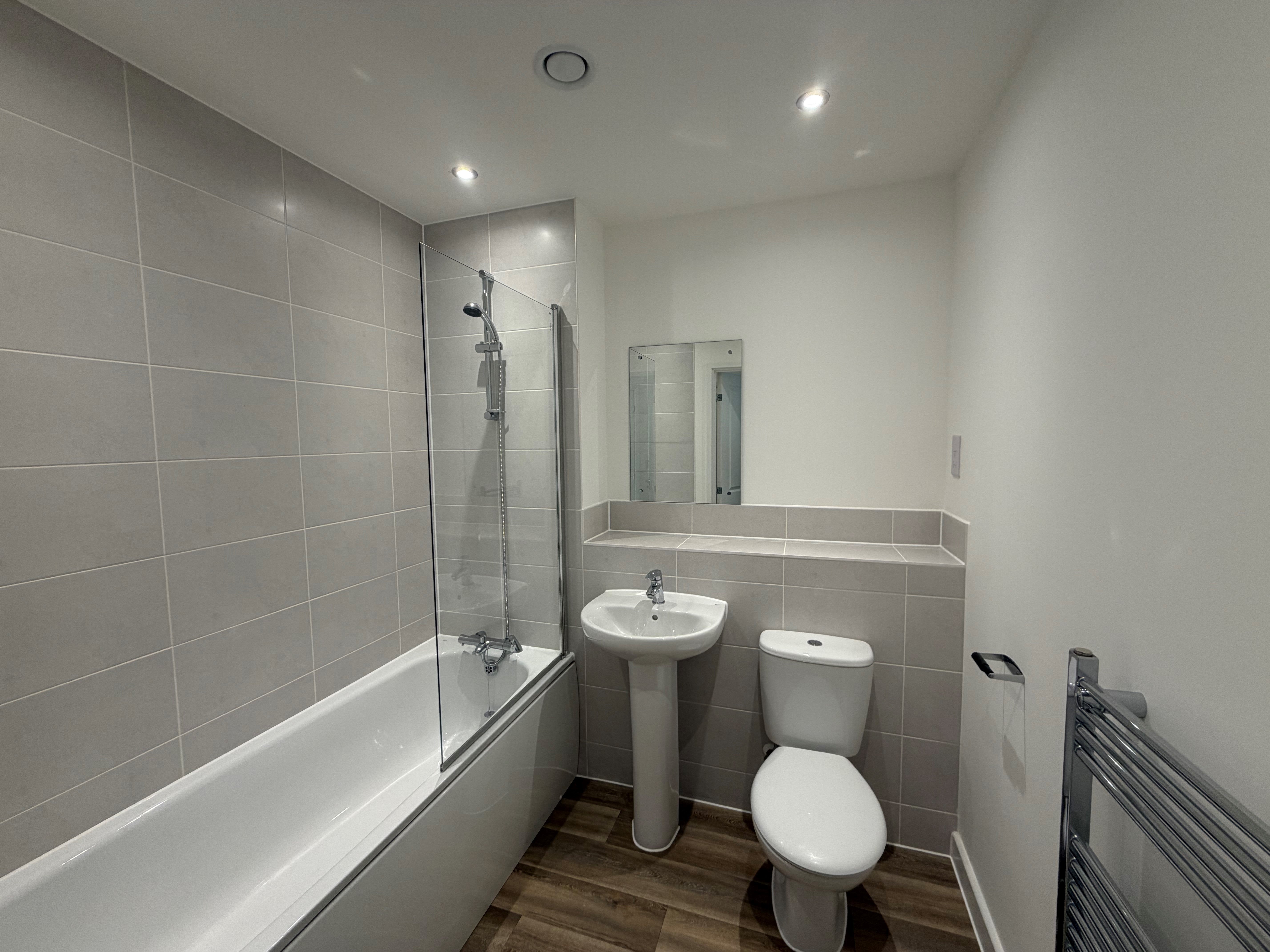 SNG at Montem - Plot 87 Type E bathroom