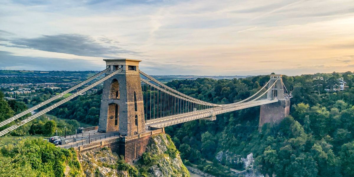 Pavilion Heights image 2