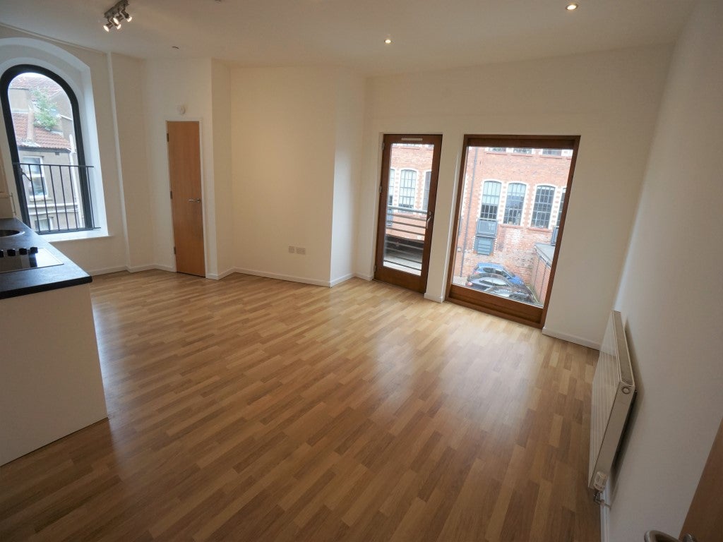 7 East Street Church - Living 